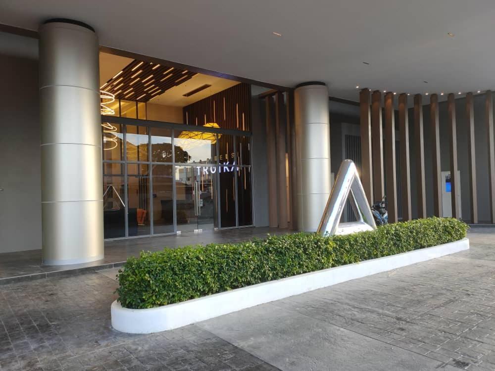 Auranadtroikakb Apartment Wifi-Netflix-Coway Kota Bharu Exterior foto